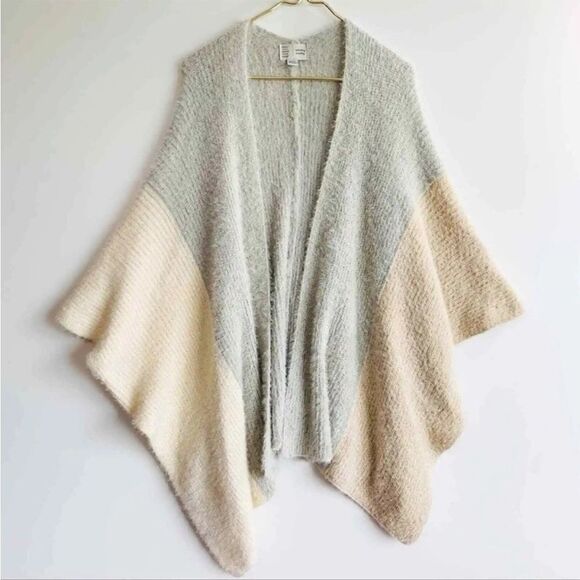 Anthro Saturday/Sunday Cream Cozy Fuzzy Knit Oversized Shawl Wrap Poncho OS - Picture 4 of 9